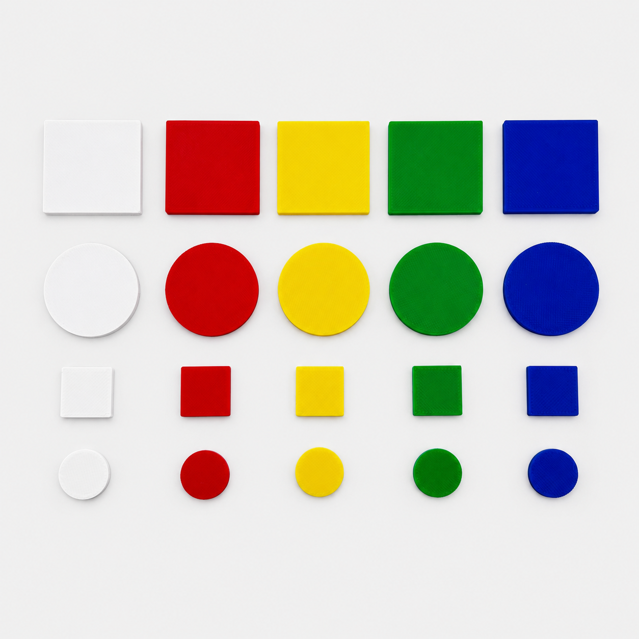 Vista cenital 20 fichas Token Test cuadrados y círculos grandes y pequeños 5 colores evaluación
lingüística | Token Test 20 tokens top view squares circles large small 5 colors linguistic clinical assessment