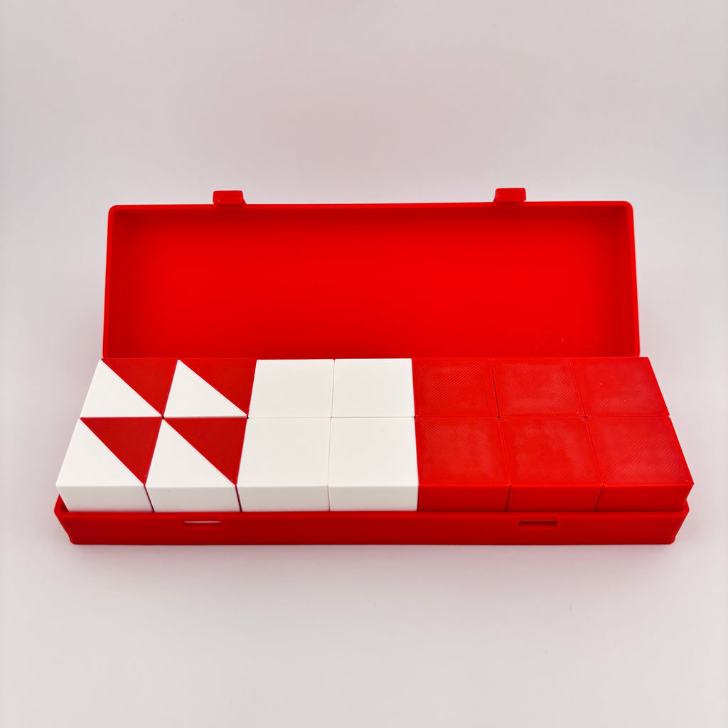 Psicologo evaluando niño preescolar con cubos WPPSI subprueba diseno WPPSI-IV. Psychologist child preschool WPPSI block design subtest clinical assessment use