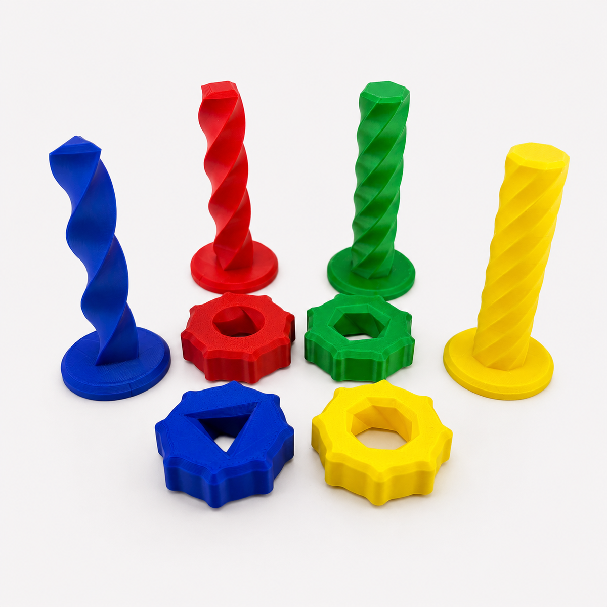 Postes helicoidales con tuercas dentadas kit motricidad fina PLA azul rojo verde amarillo rehabilitación | Spiral pegs with toothed nuts fine motor kit PLA blue red green yellow rehabilitation occupational therapy