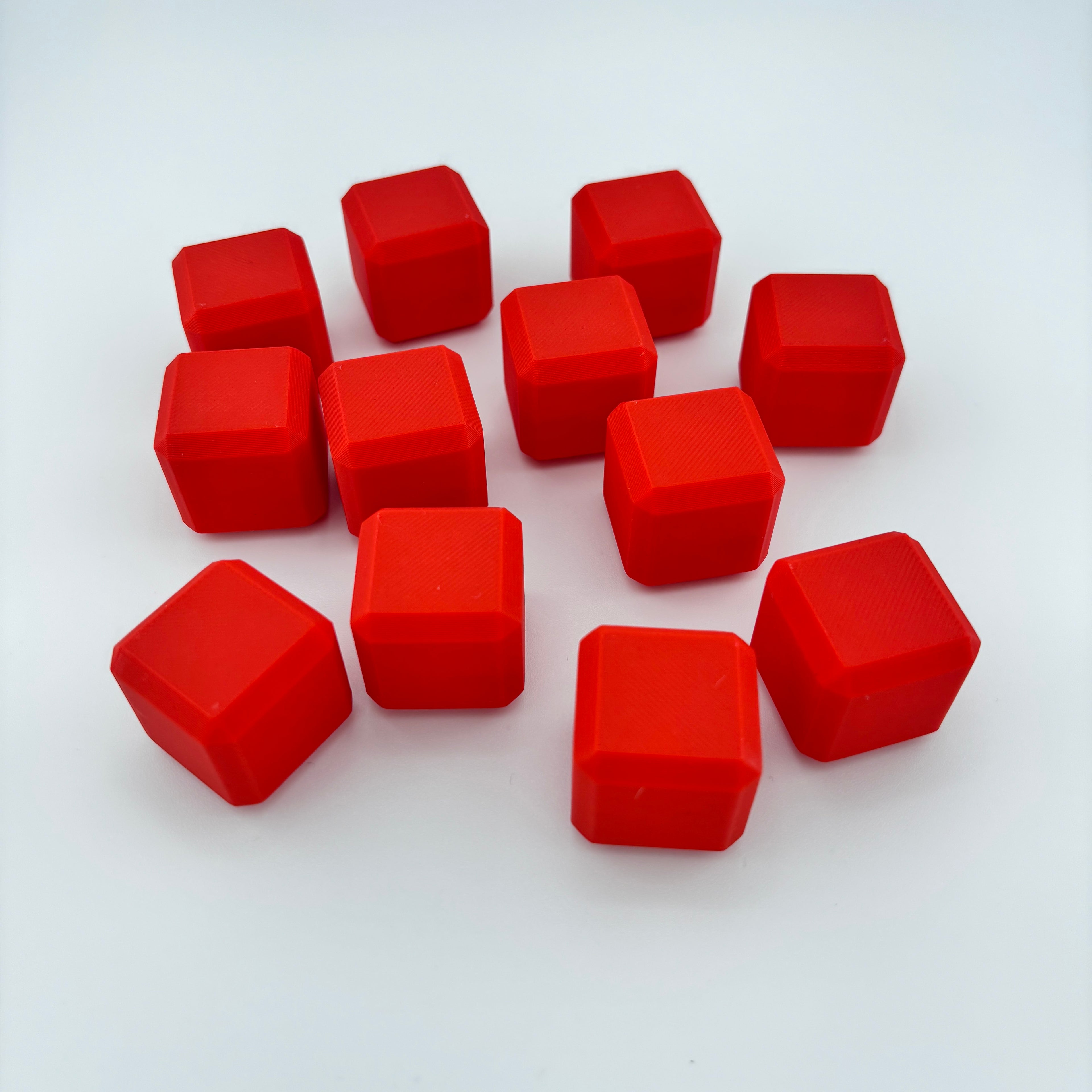 Interior caja NEPSY-II con los 12 cubos rojos organizados material neuropsicológico infantil PLA |
NEPSY-II box interior 12 red cubes organized pediatric neuropsychological PLA precision material